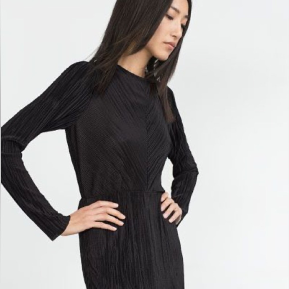 Zara Crinkle Front Split Maxi Dress